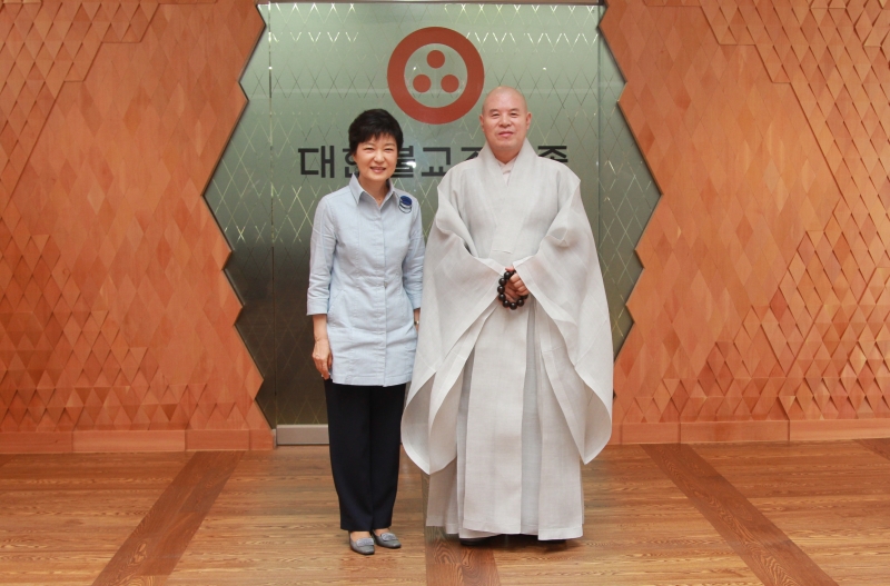 2012.09.03_박근혜 후보 예방(2)
